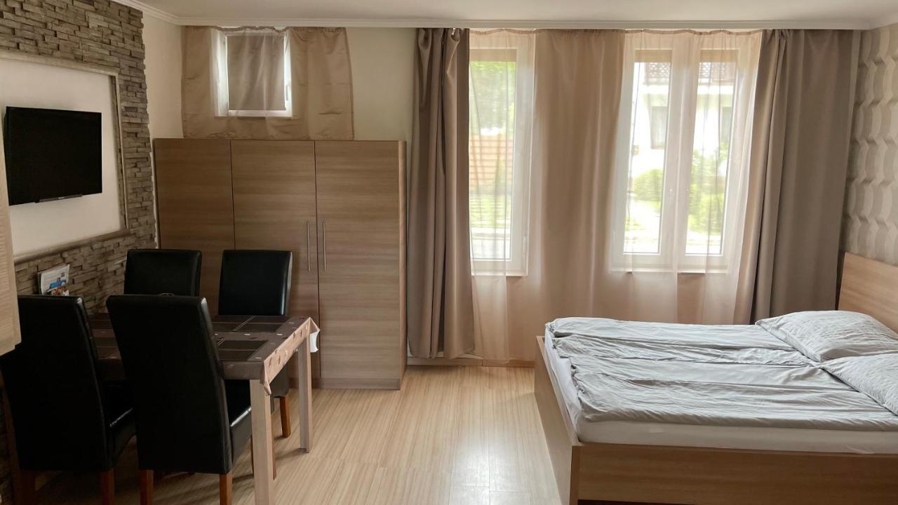 Gyula Vár Prémium Apartman Extérieur photo